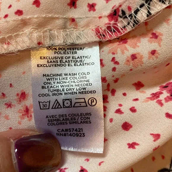 LOFT Pink and Black Flutter Sleeve Ruffled Blouse Size XLP - Picture 11 of 11